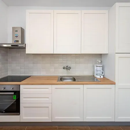 3 Bedroom Awesome In Rastevic