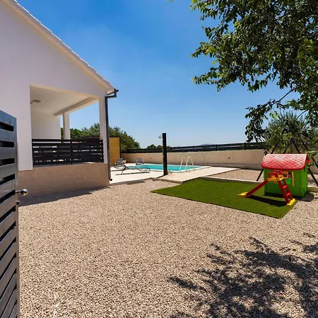 Ferienhaus Amazing In