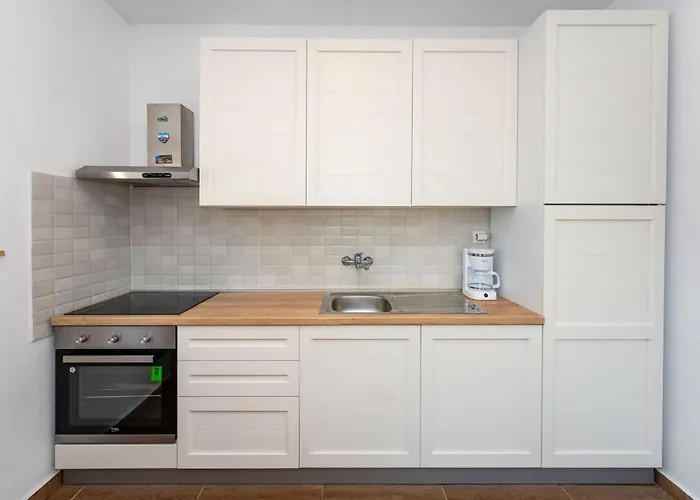 3 Bedroom Awesome In Rastevic