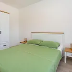 3 Bedroom Awesome In Semesterbostad