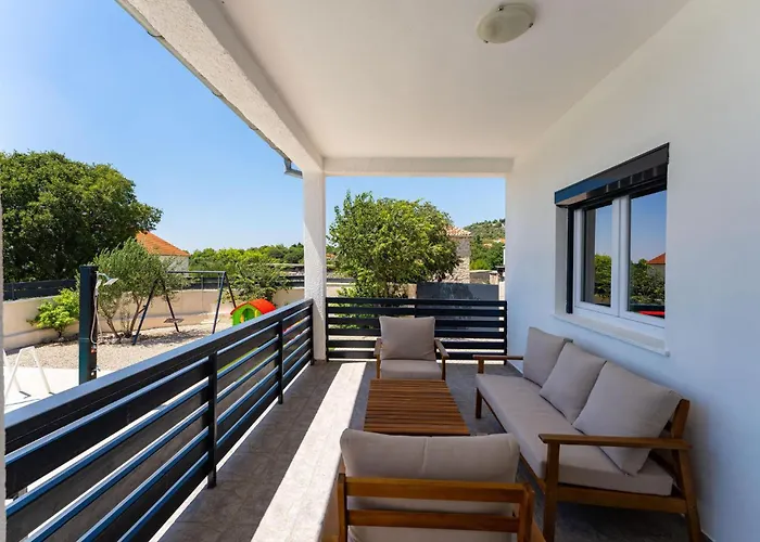 3 Bedroom Awesome In Nyaraló